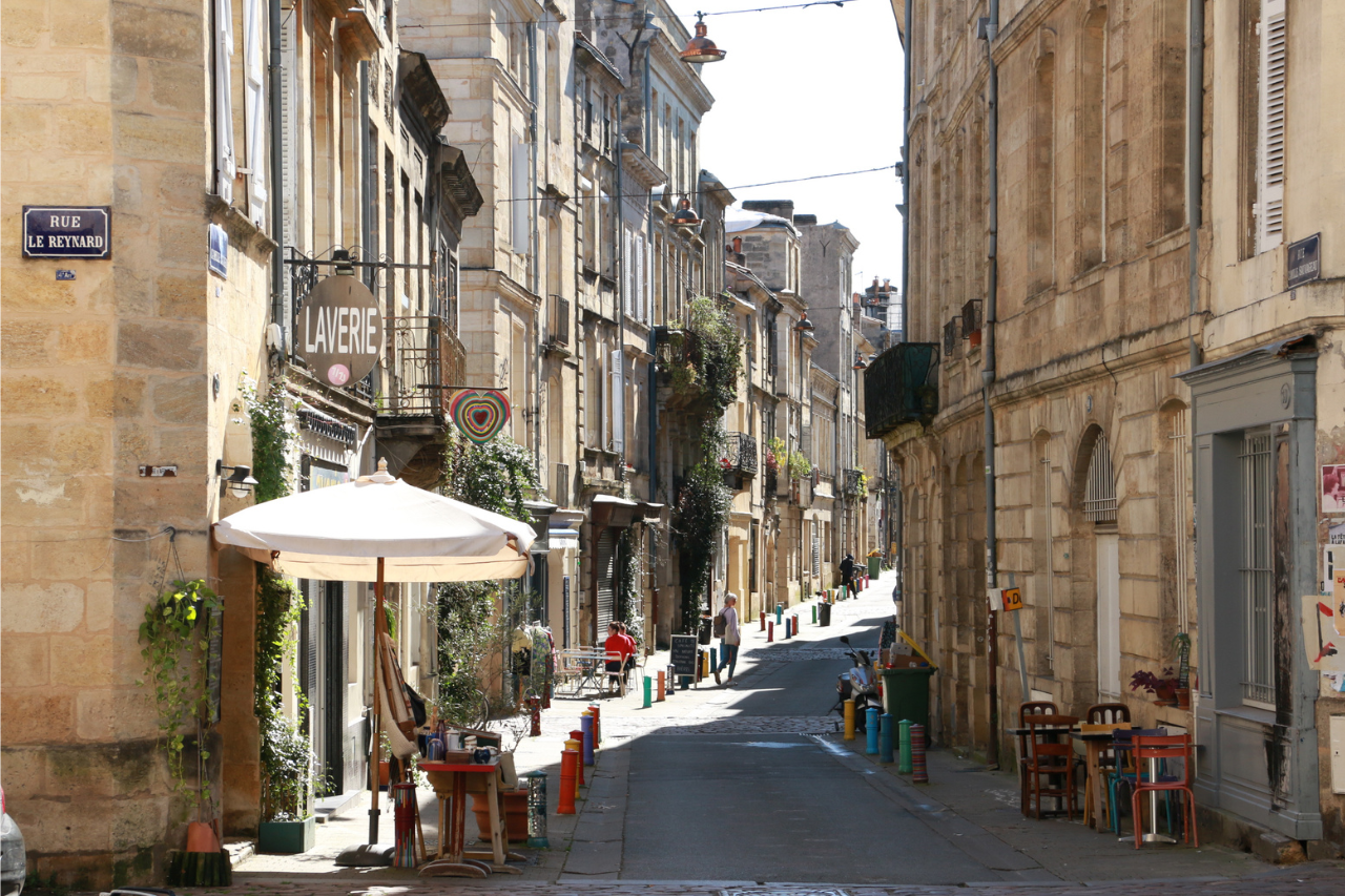 Top 6 Must-See Streets of Bordeaux City - the bordelais